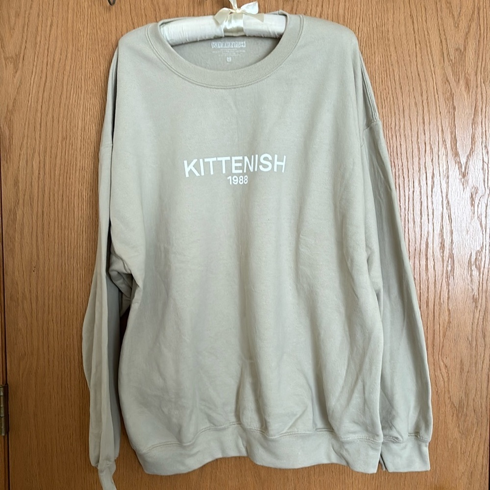 Kittenish Crewneck Pullover- Size XL